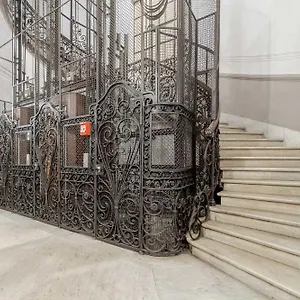 Coral Flat , Genova Italia